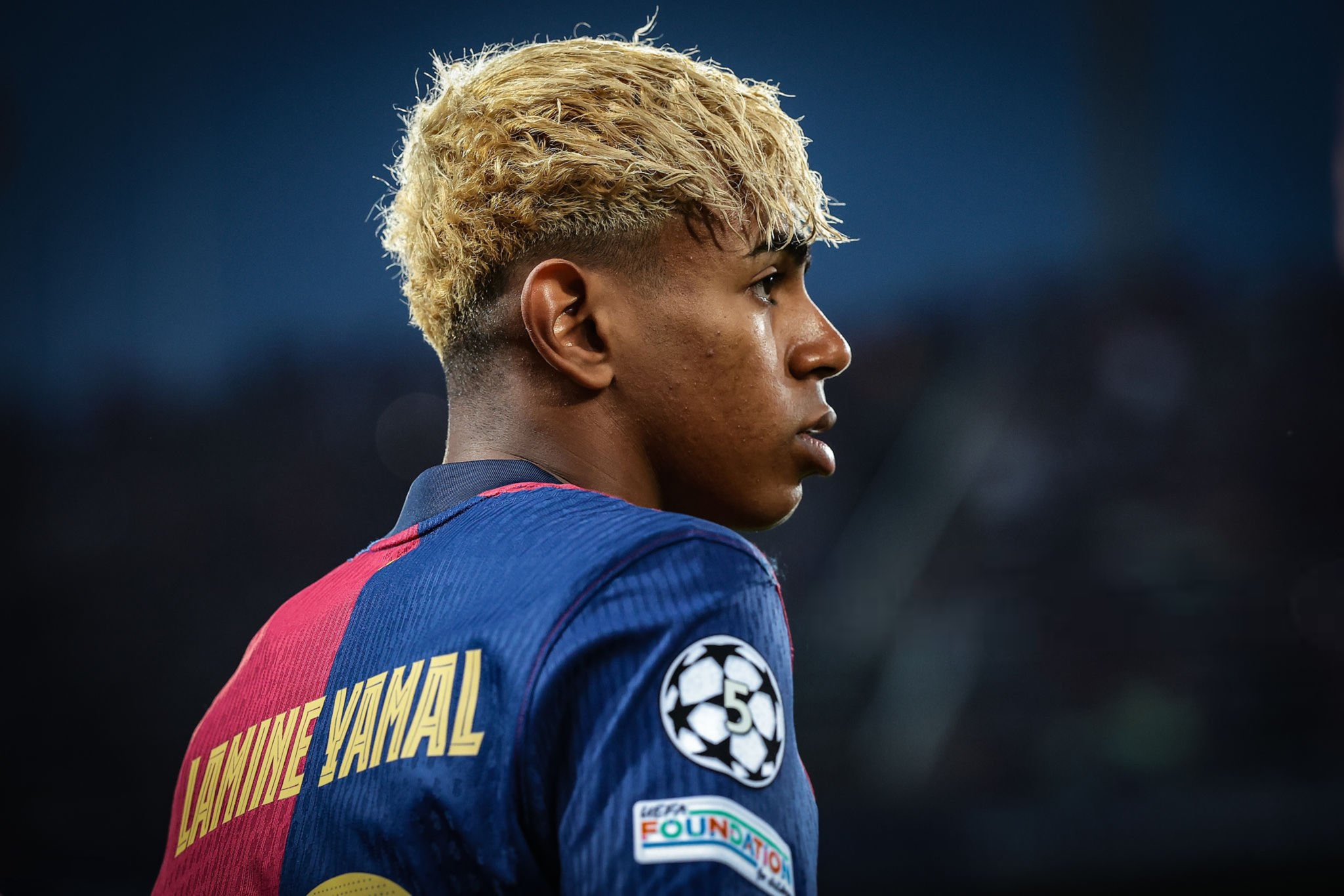 Statistik Kurang, Trofi Pun Kurang