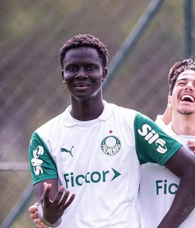 Bintang Muda Tolak Arsenal & Chelsea