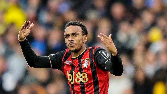 MANCHESTER UNITED SEDIA BERBELANJA BESAR BURU JUNIOR KROUPI