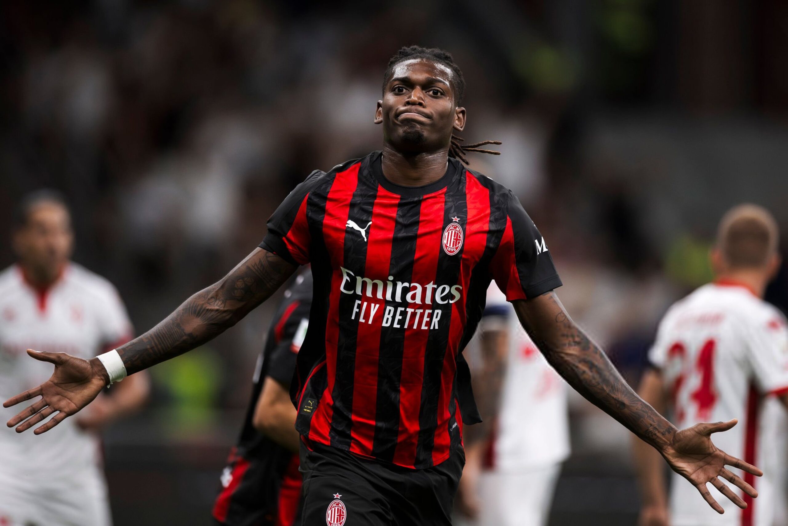 MAN UTD SEDIA LEPASKAN TIGA BINTANG DEMI RAFAEL LEAO