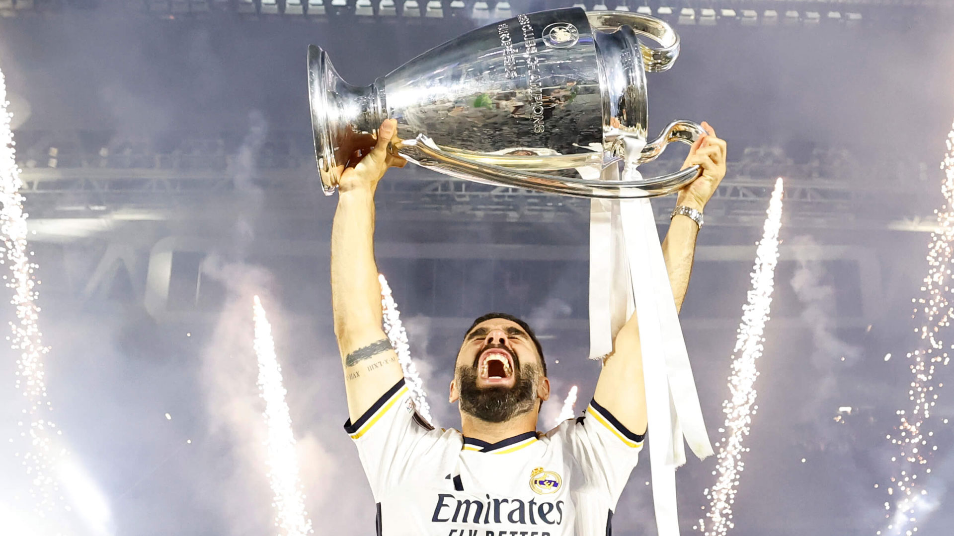 DANI CARVAJAL BERPISAH DENGAN REAL MADRID